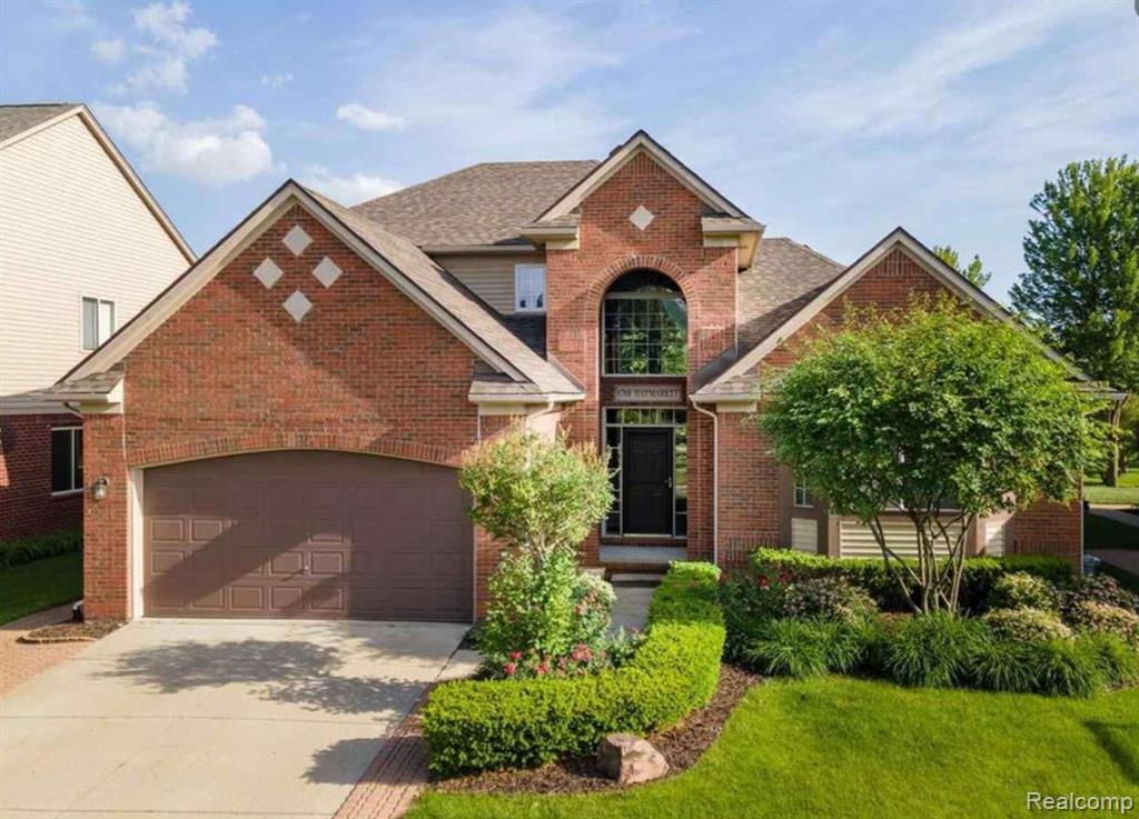 6768 Haymarket Shelby Twp, MI 48317